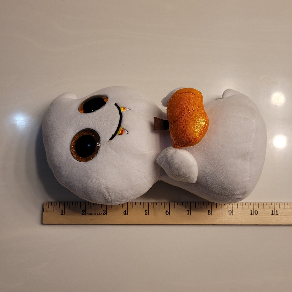 TY BEANIE BOO Scream The Plush Ghost Holding A Pumpkin (Approx 9.5 inches) - Picture 12 of 13